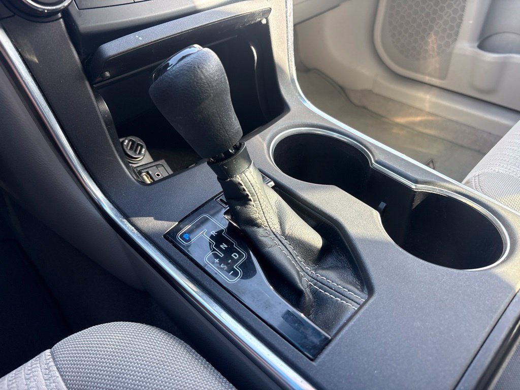 Used 2016 Toyota Camry LE FWD image 28