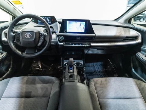 Used 2025 Toyota Prius LE image 13