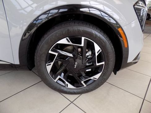 Used 2023 Kia Sportage SX FWD image 9