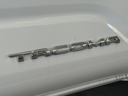 New 2025 Toyota Tacoma SR5 RWD image 39