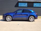 Certified 2024 Porsche Macan image 2