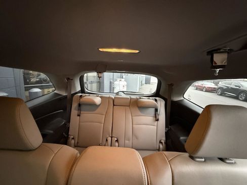 Used 2017 Honda Pilot EX-L image 8