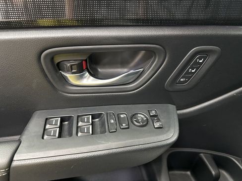 Used 2024 Honda Pilot Elite image 19