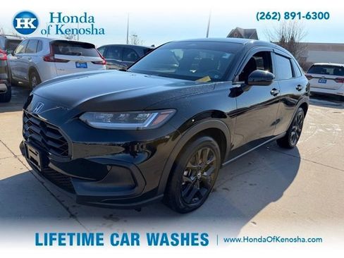Used 2024 Honda HR-V Sport image 1