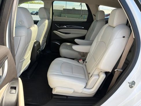 Used 2023 Buick Enclave Essence w/ Experience Buick Package AWD/4WD image 30
