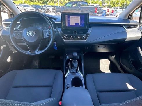 Used 2024 Toyota Corolla LE FWD image 21