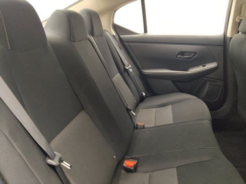 Used 2025 Nissan Sentra SV FWD image 19