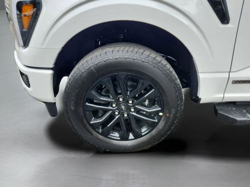 New 2025 Ford F150 Lariat w/ Equipment Group 502A High image 29