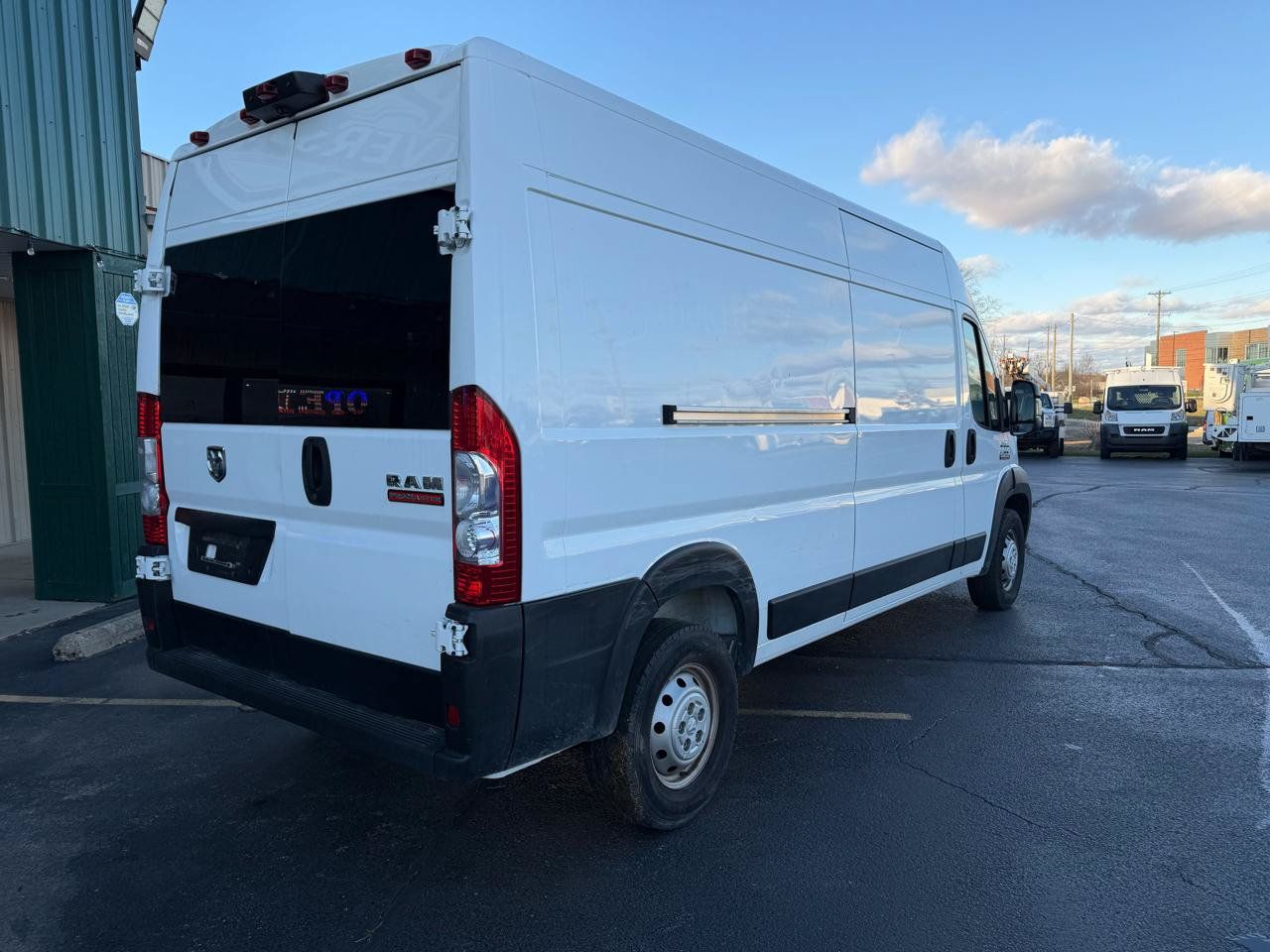 Used 2022 RAM ProMaster 2500 FWD image 3
