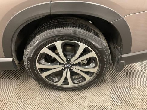 Certified 2023 Subaru Forester Limited AWD/4WD image 12