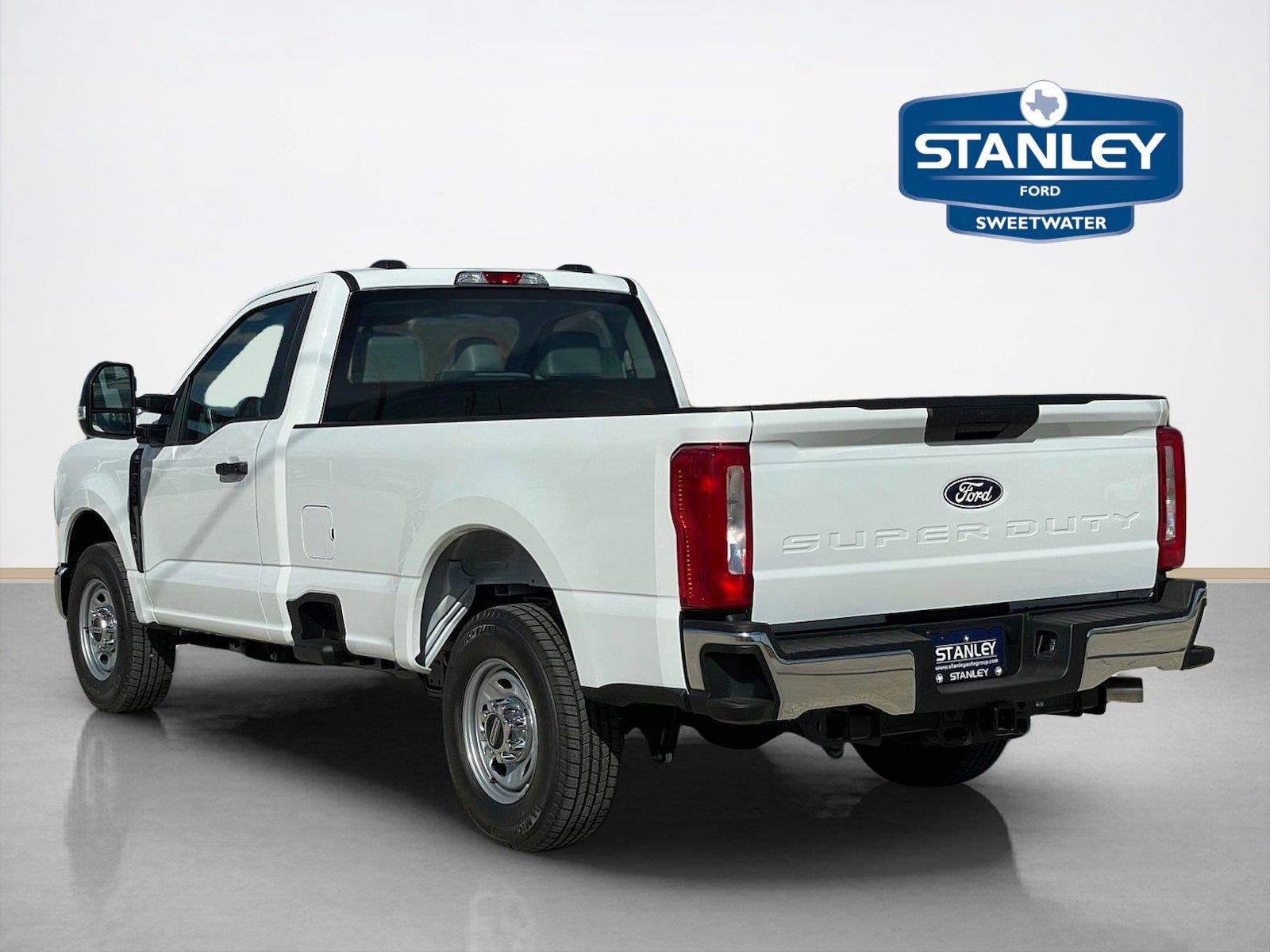 New 2027 Ford F250 XL w/ XL Chrome Package RWD image 5