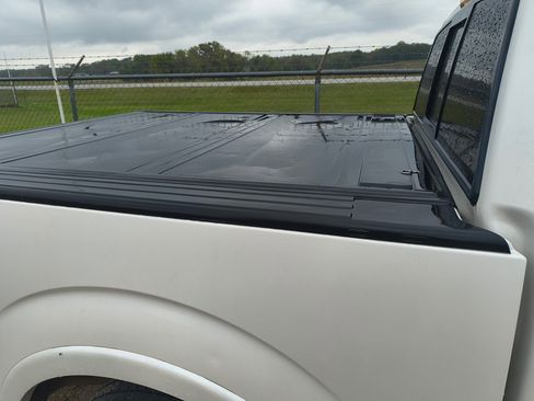 Used 2012 Ford F150 Platinum image 17