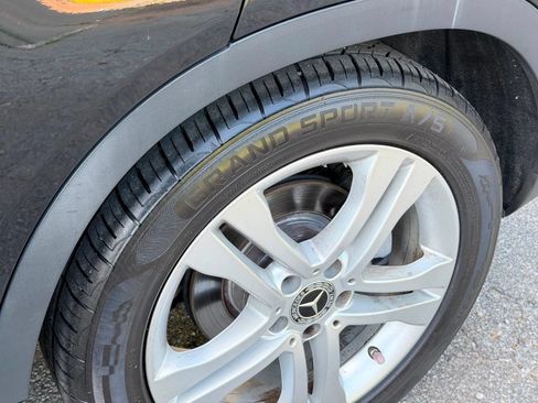 Used 2018 Mercedes-Benz GLA 250 image 13