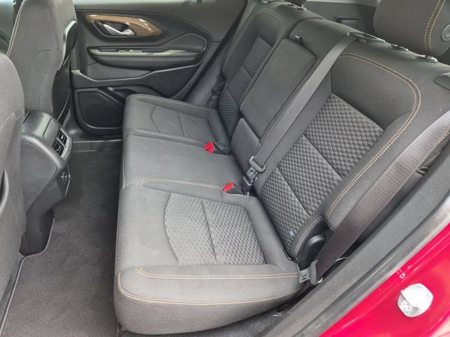 Used 2020 GMC Terrain SLE w/ Driver Convenience Package FWD image 17