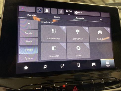 Used 2022 Jeep Compass Latitude FWD image 31