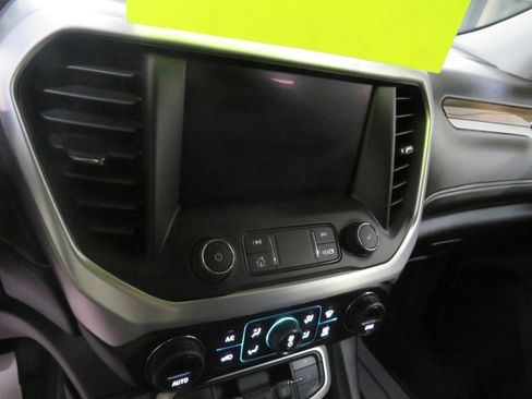 Used 2023 GMC Acadia SLE w/ Driver Convenience Package image 15