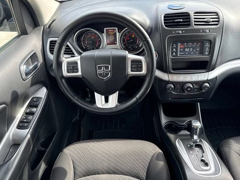 Used 2017 Dodge Journey SXT w/ Premium Group FWD image 22