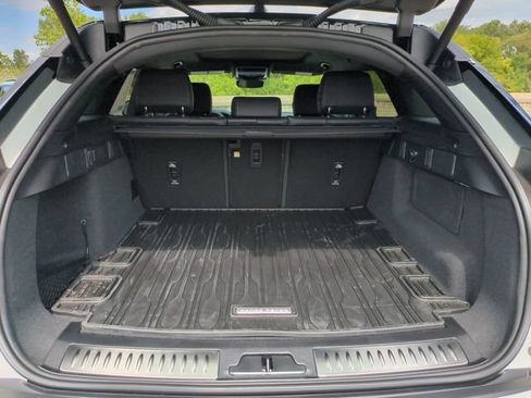 New 2026 Land Rover Range Rover Velar Belgravia AWD/4WD image 16