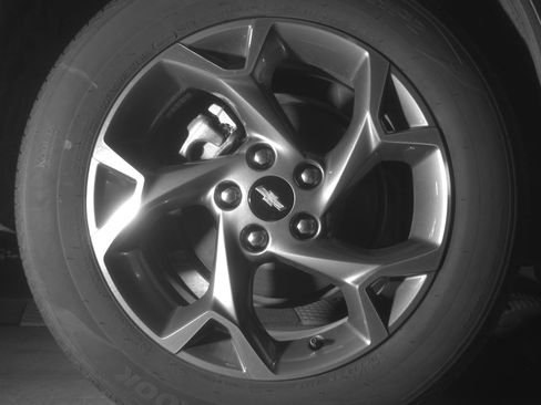 Used 2025 Chevrolet Trax LT FWD image 15