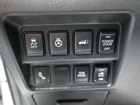 Used 2017 Nissan Pathfinder SL w/ SL Premium Package AWD/4WD image 26