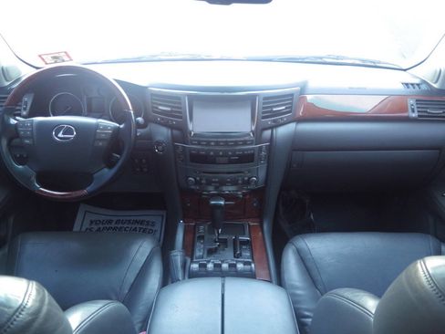 Used 2008 Lexus LX 570 4WD image 24