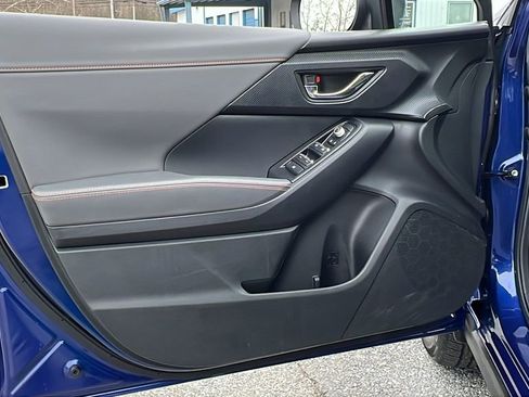 Certified 2025 Subaru Crosstrek 2.5i Limited w/ Crosstrek Mirror Package image 16