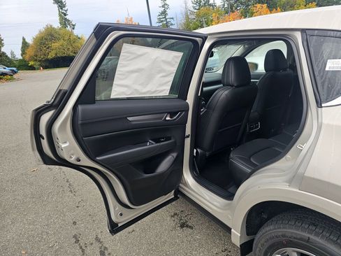 New 2025 MAZDA CX-5 AWD 2.5 S w/ Preferred Package image 22