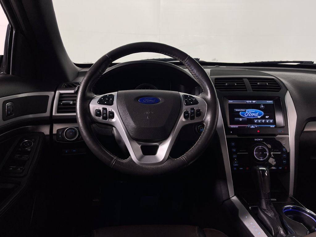 Used 2015 Ford Explorer Sport w/ Equipment Group 401A AWD/4WD image 15