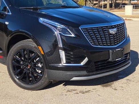 New 2025 Cadillac XT5 Premium Luxury w/ LPO, Red Accent Package AWD/4WD image 2