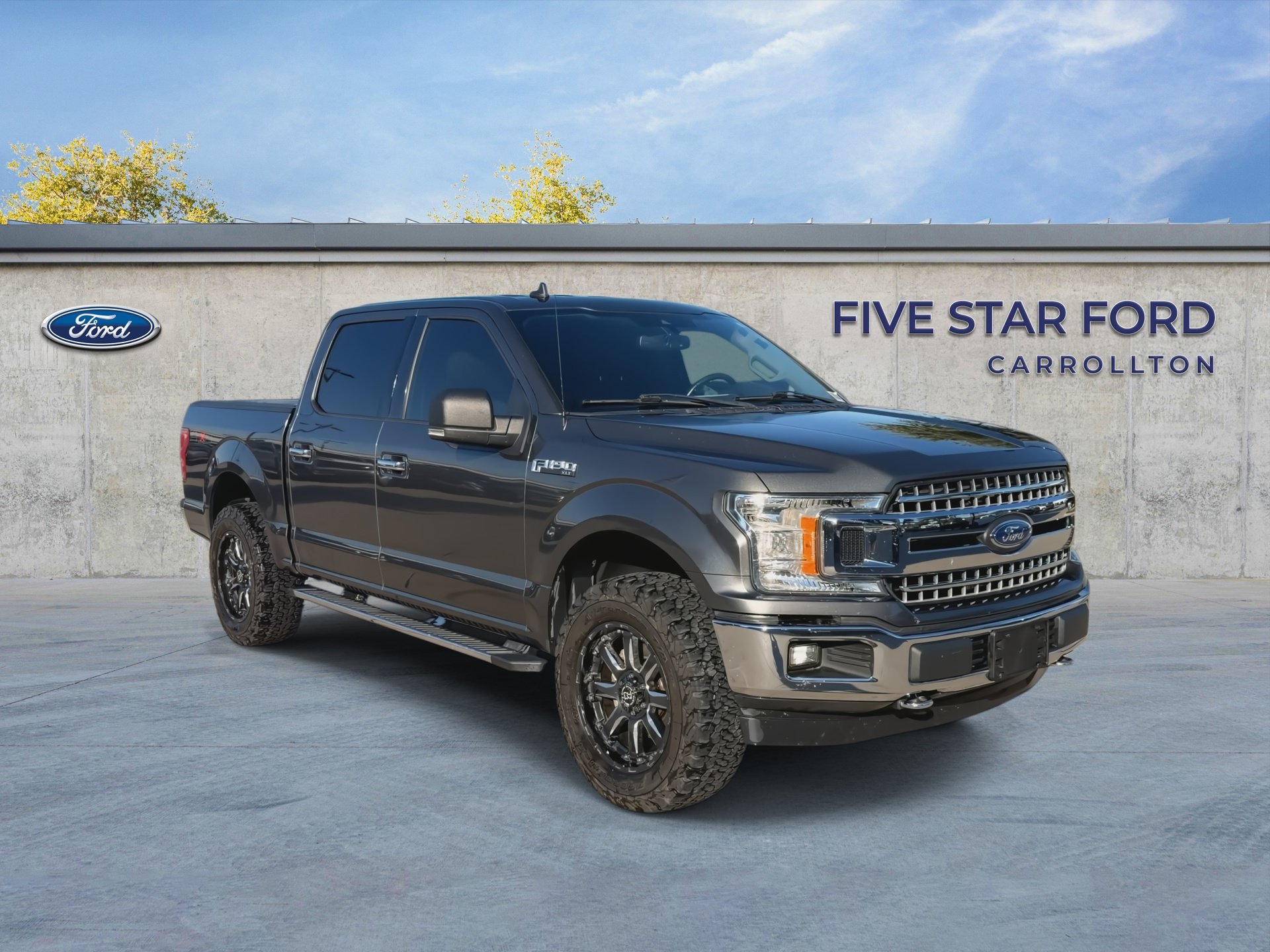 Used 2019 Ford F150 XLT w/ Equipment Group 302A Luxury AWD/4WD image 2