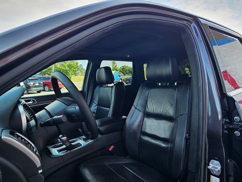 Used 2018 Jeep Grand Cherokee Limited AWD/4WD image 21