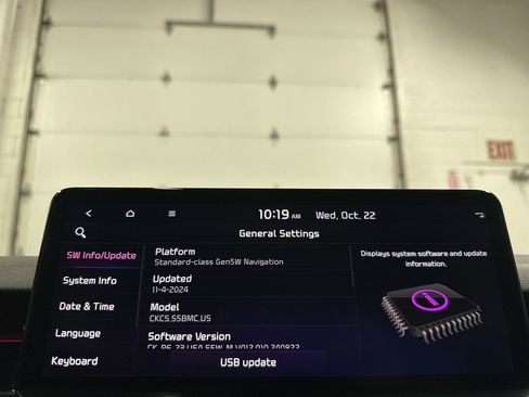 Used 2023 Kia Stinger GT2 w/ Red Interior Color Package image 30