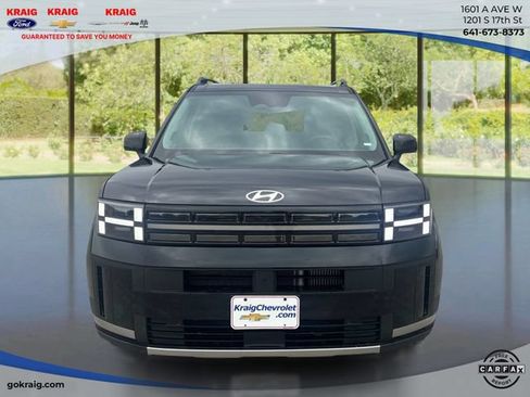 Used 2025 Hyundai Santa Fe Limited AWD/4WD image 2