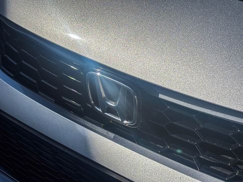 Certified 2025 Honda Civic Sport Touring image 10