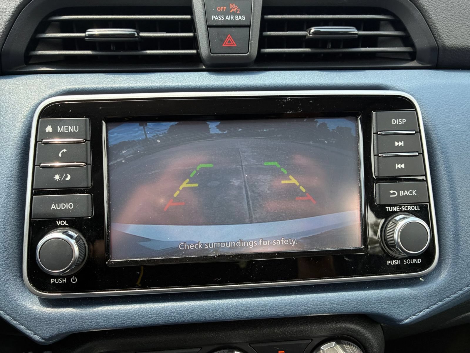Used 2025 Nissan Versa SV FWD image 21
