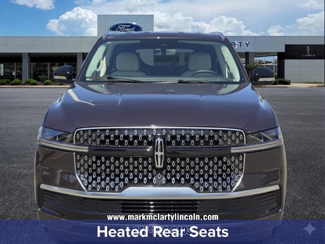 New 2026 Lincoln Navigator Premiere AWD/4WD image 16