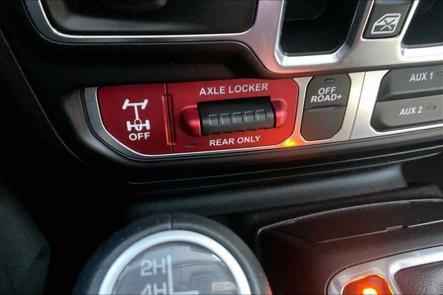 Certified 2023 Jeep Gladiator Mojave w/ LED Lighting Group AWD/4WD image 23