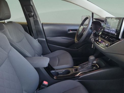 Used 2020 Toyota Corolla LE image 20