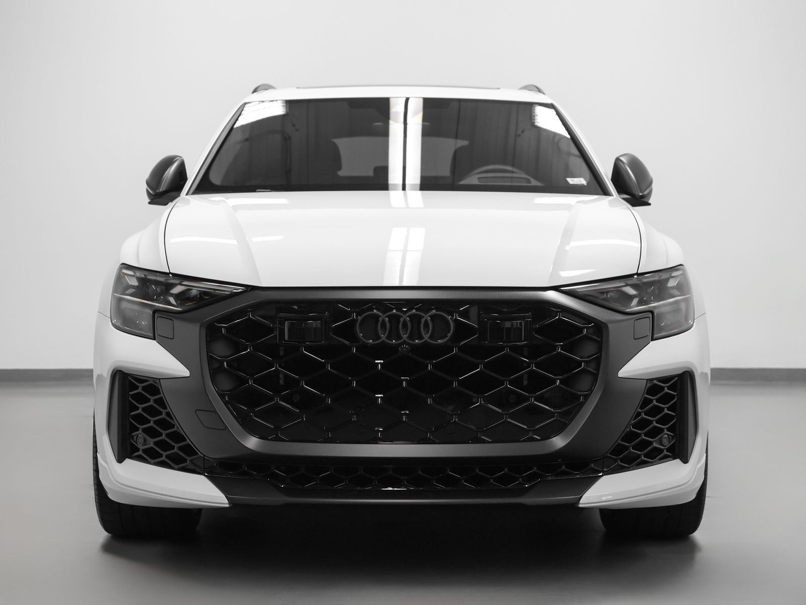 Used 2026 Audi RS Q8 performance AWD/4WD image 8