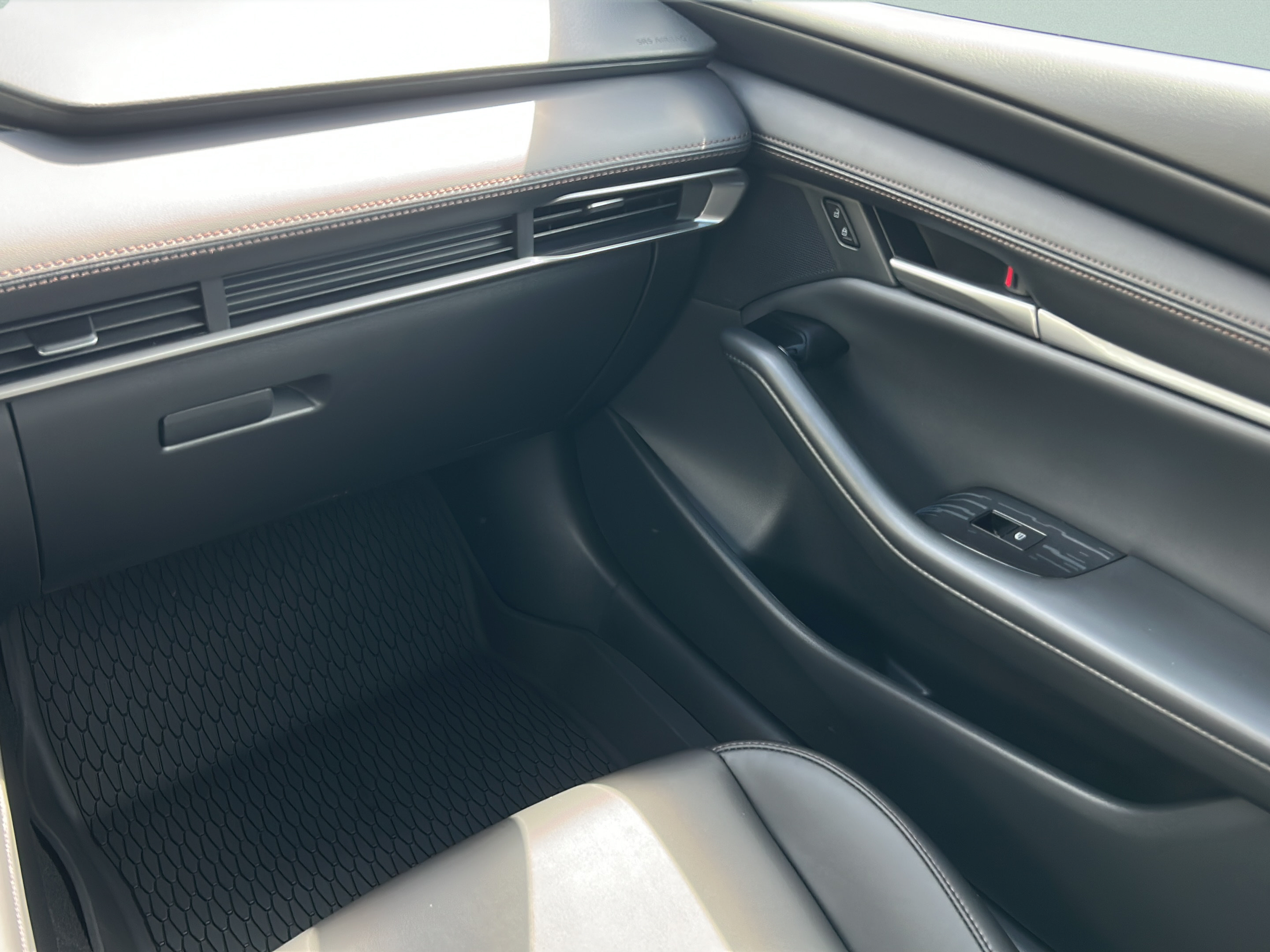 New 2026 MAZDA MAZDA3 s Sport FWD image 12