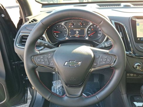 Used 2023 Chevrolet Equinox RS w/ RS Leather Package image 21