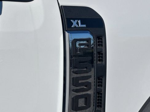 New 2026 Ford F550 4x4 Regular Cab Super Duty image 29