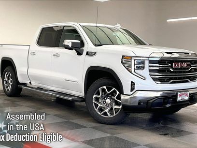 New 2026 GMC Sierra 1500 SLT w/ SLT Premium Package