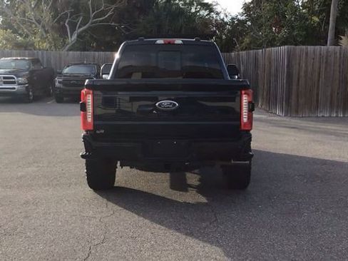 Used 2023 Ford F250 Lariat w/ Lariat Ultimate Package image 6