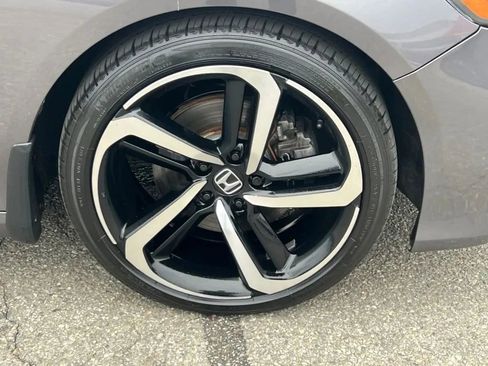 Used 2019 Honda Accord Sport image 30
