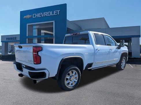 New 2026 Chevrolet Silverado 3500 High Country w/ High Country Premium Package AWD/4WD image 4