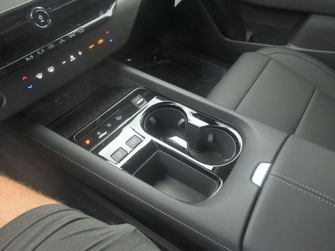 New 2025 Nissan Murano SV image 18