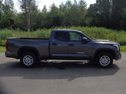 Used 2026 Toyota Tundra SR5 AWD/4WD image 4