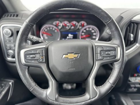 Used 2019 Chevrolet Silverado 1500 LTZ image 24