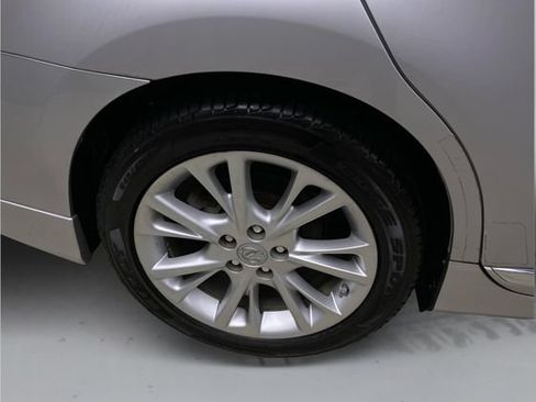 Used 2010 Lexus HS 250h Premium FWD image 18